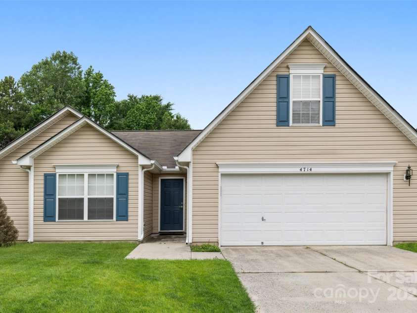 4714 Adamshire Avenue, Concord, NC 28025.  MLS# CAR4266094, YatesRealty ID 19312. 
