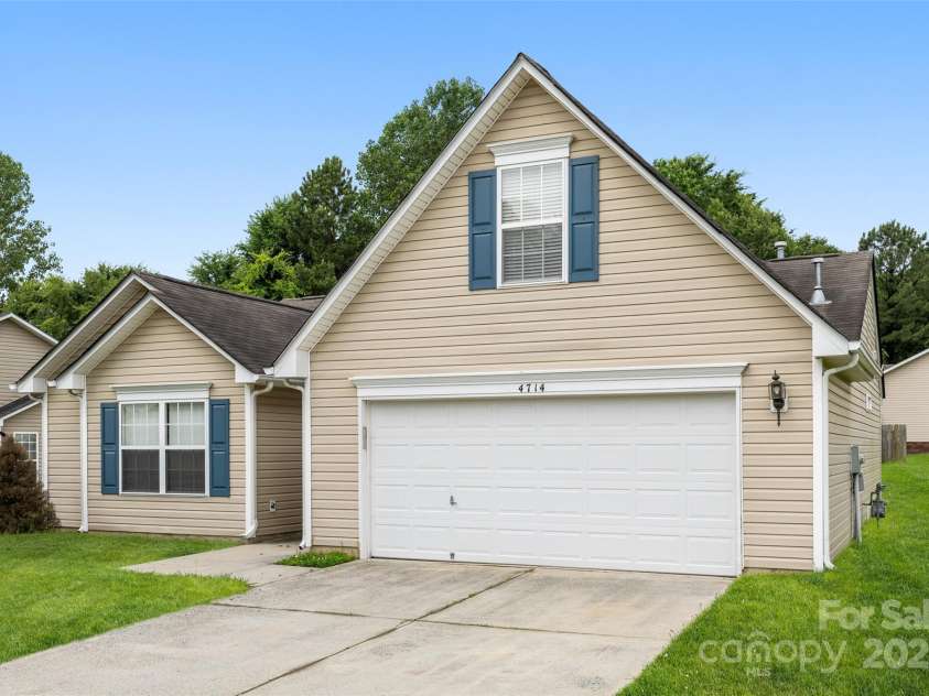4714 Adamshire Avenue, Concord, NC 28025.  MLS# CAR4266094, YatesRealty ID 19312. 