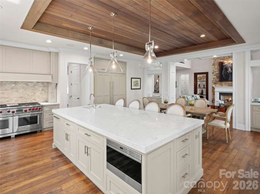 1925 White Tree Trail, Arden, NC 28704.  MLS# CAR4372679, YatesRealty ID 19314. 