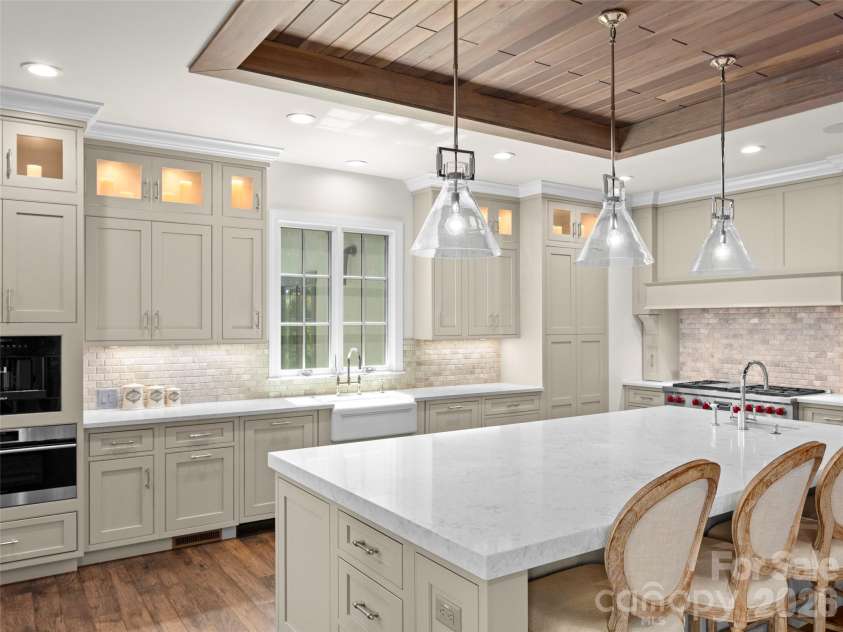 1925 White Tree Trail, Arden, NC 28704.  MLS# CAR4372679, YatesRealty ID 19314. 
