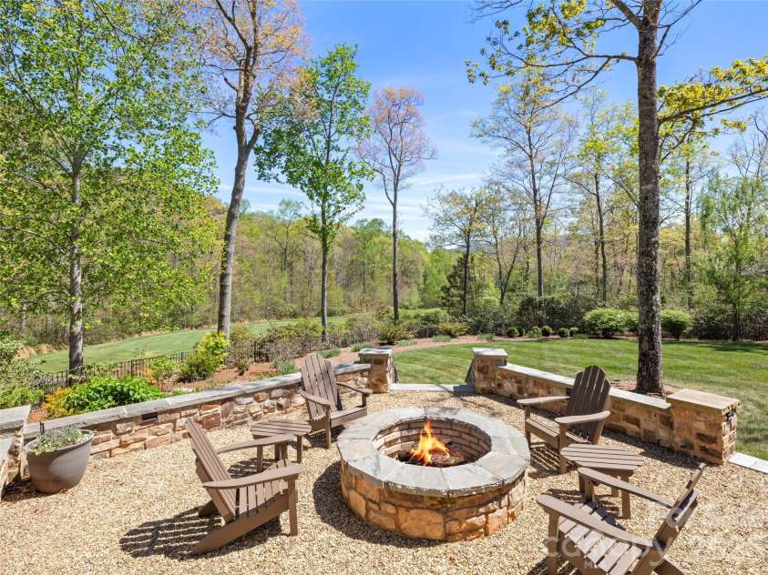 1925 White Tree Trail, Arden, NC 28704.  MLS# CAR4372679, YatesRealty ID 19314. 