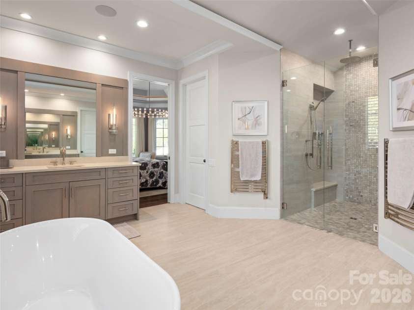 1925 White Tree Trail, Arden, NC 28704.  MLS# CAR4372679, YatesRealty ID 19314. 