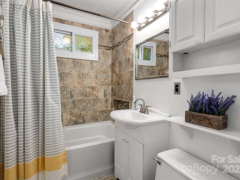 34 Admiral Avenue, Concord, NC 28027.  MLS# CAR4263306, YatesRealty ID 19315. 