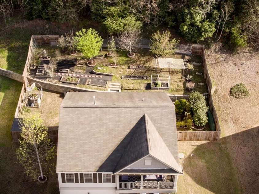 10840 Cove Point Drive, Charlotte, NC 28278.  MLS# CAR4354828, YatesRealty ID 19317. 