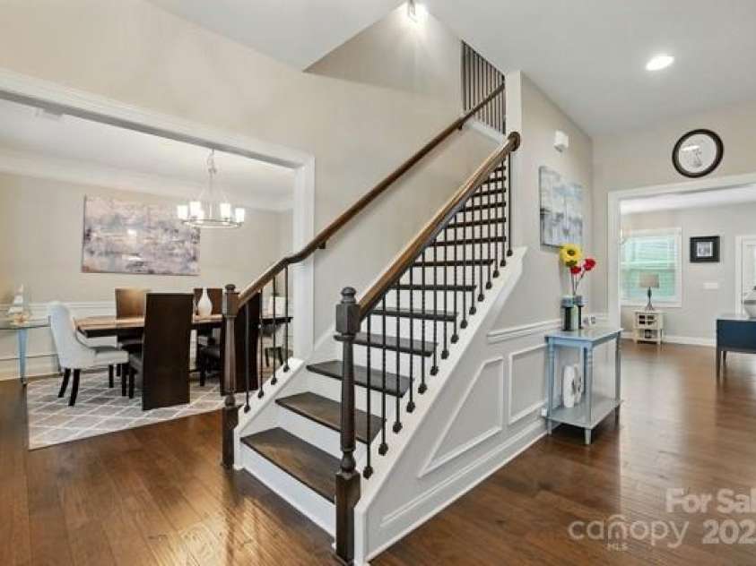 9511 Spurwig Court, Charlotte, NC 28278.  MLS# CAR4265487, YatesRealty ID 19317. 