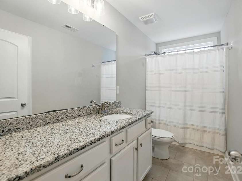 9511 Spurwig Court, Charlotte, NC 28278.  MLS# CAR4265487, YatesRealty ID 19317. Bath 1