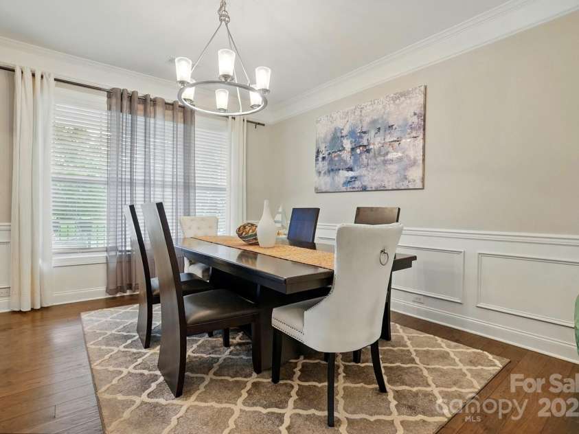 9511 Spurwig Court, Charlotte, NC 28278.  MLS# CAR4265487, YatesRealty ID 19317. Dining Room