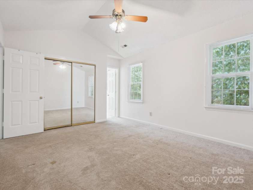 3313 Fortis Lane, Matthews, NC 28105.  MLS# CAR4266323, YatesRealty ID 19318. 
