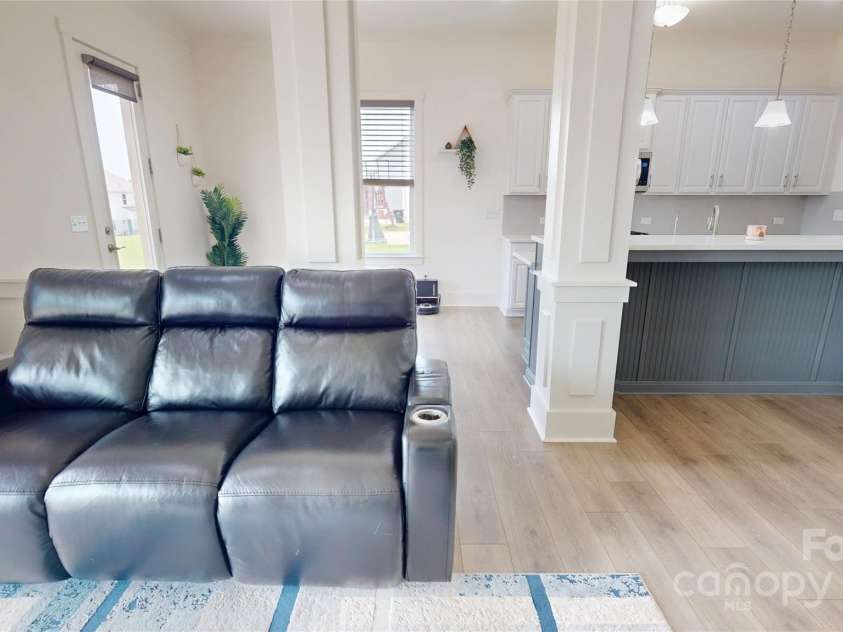 7651 Fenn Way, Fort Mill, SC 29707.  MLS# CAR4267301, YatesRealty ID 19319. 