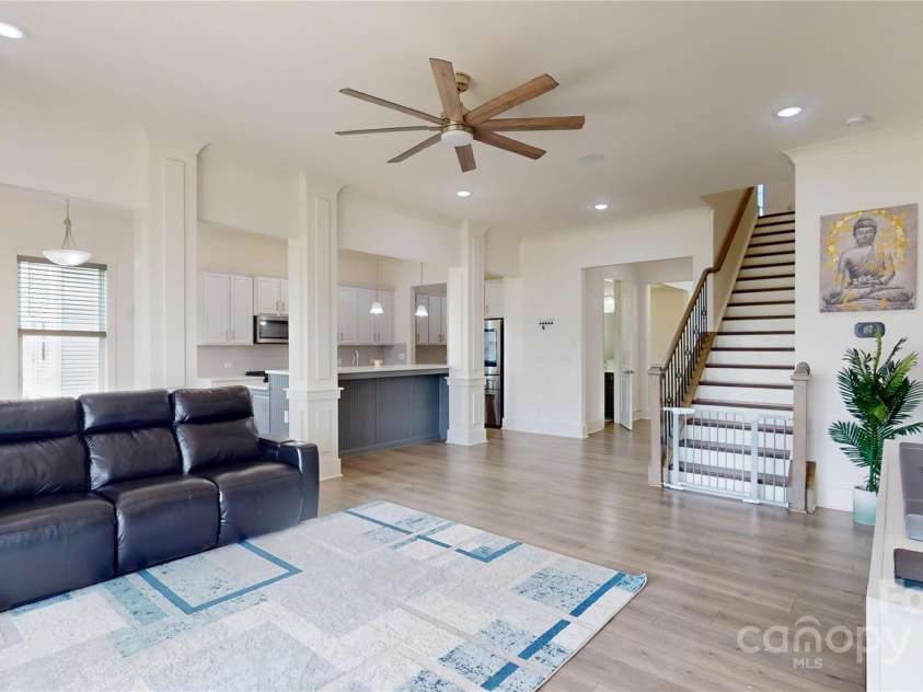 7651 Fenn Way, Fort Mill, SC 29707.  MLS# CAR4267301, YatesRealty ID 19319. 