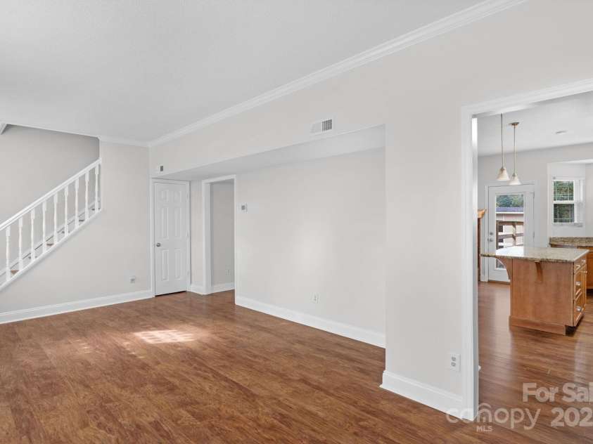 6109 Tartan Green Court, Charlotte, NC 28227.  MLS# CAR4332200, YatesRealty ID 1932. 