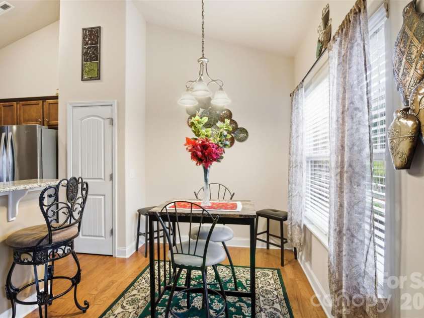 2425 Winnsford Lane, Gastonia, NC 28056.  MLS# CAR4378107, YatesRealty ID 19320. 
