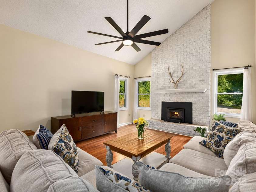 345 Bob Barnwell Road, Fletcher, NC 28732.  MLS# CAR4270017, YatesRealty ID 19321. 