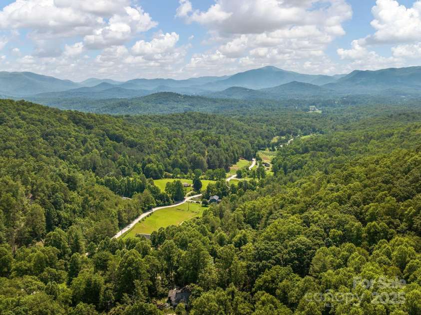 345 Bob Barnwell Road, Fletcher, NC 28732.  MLS# CAR4270017, YatesRealty ID 19321. 
