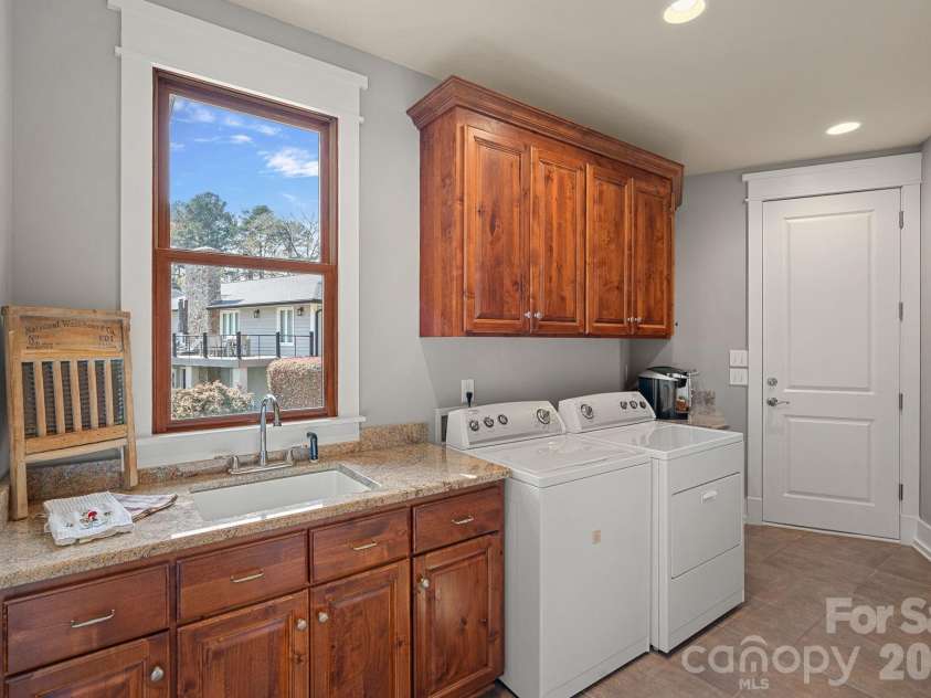 843 Morrison Farm Road, Troutman, NC 28166.  MLS# CAR4358091, YatesRealty ID 19321. 