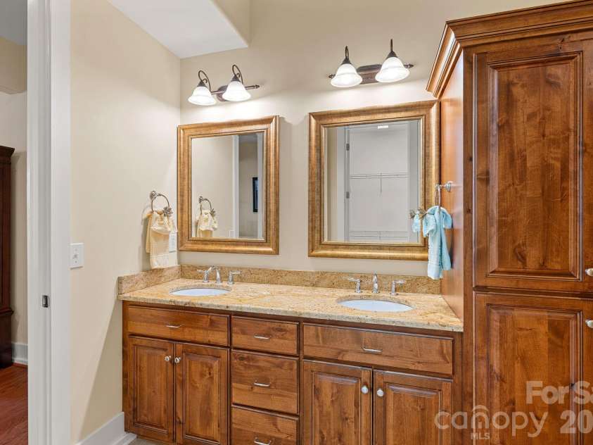 843 Morrison Farm Road, Troutman, NC 28166.  MLS# CAR4358091, YatesRealty ID 19321. 