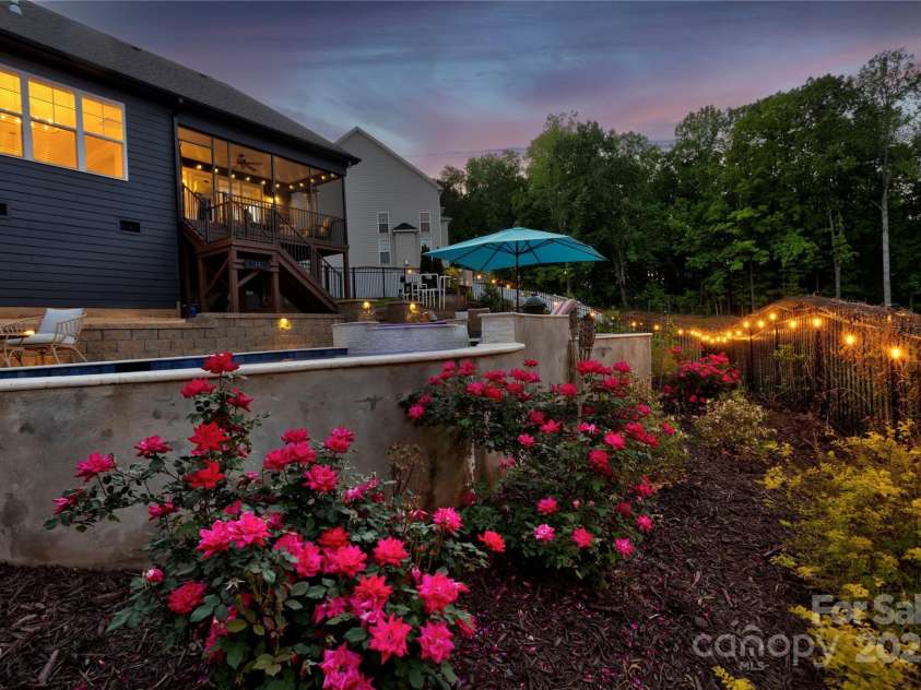 3424 Saint Clair Court, Concord, NC 28027.  MLS# CAR4255058, YatesRealty ID 19323. 