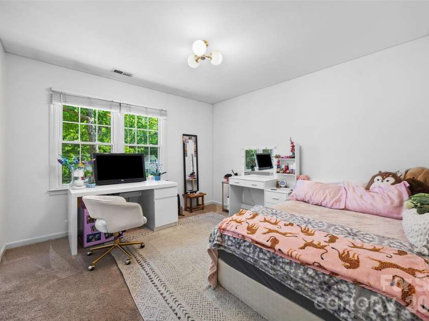 946 Mallard Drive, Rock Hill, SC 29732.  MLS# CAR4376526, YatesRealty ID 19323. Bedroom