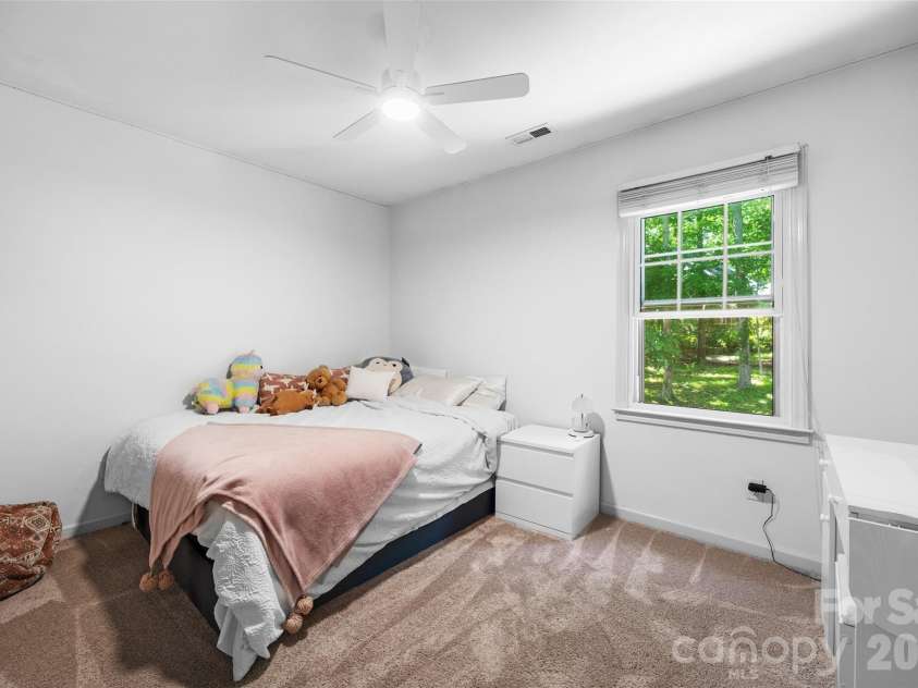 946 Mallard Drive, Rock Hill, SC 29732.  MLS# CAR4376526, YatesRealty ID 19323. Bedroom with ceiling fan