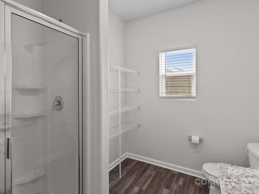 5314 Upton Place, Charlotte, NC 28215.  MLS# CAR4266743, YatesRealty ID 19324. 