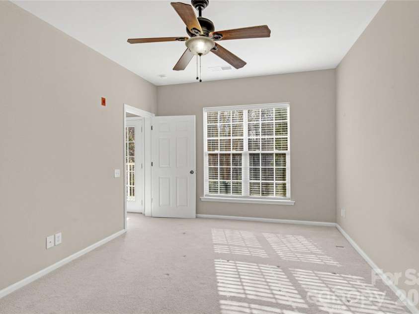 11506 Costigan Lane, Charlotte, NC 28277.  MLS# CAR4354980, YatesRealty ID 19325. 