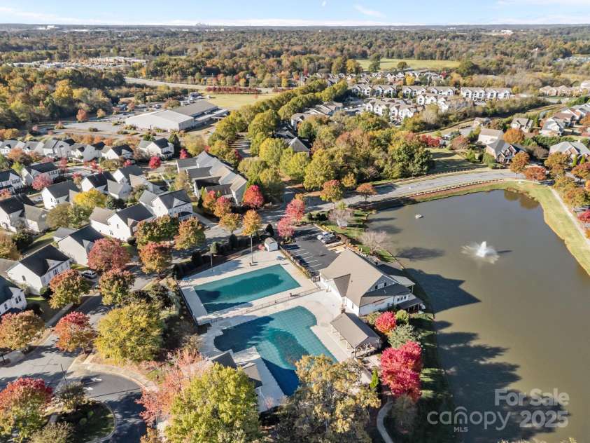 2504 Fallbrook Place, Concord, NC 28027.  MLS# CAR4268393, YatesRealty ID 19325. 