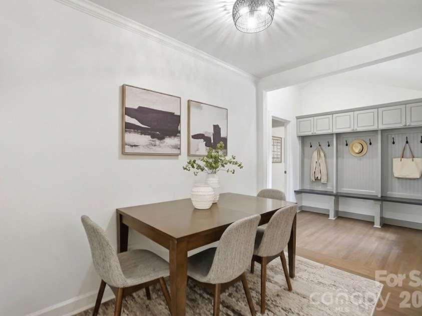 4017 Leeds Drive, Charlotte, NC 28205.  MLS# CAR4376870, YatesRealty ID 19326. 