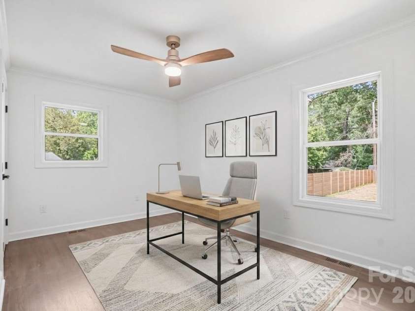 4017 Leeds Drive, Charlotte, NC 28205.  MLS# CAR4376870, YatesRealty ID 19326. 