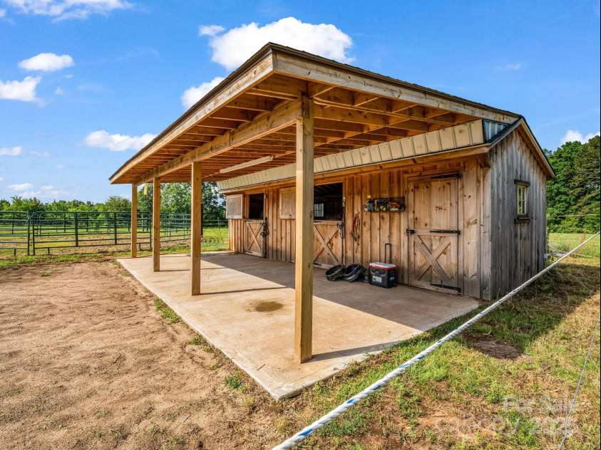 847 Crowe Dairy Road, Forest City, NC 28043.  MLS# CAR4268521, YatesRealty ID 19327. 