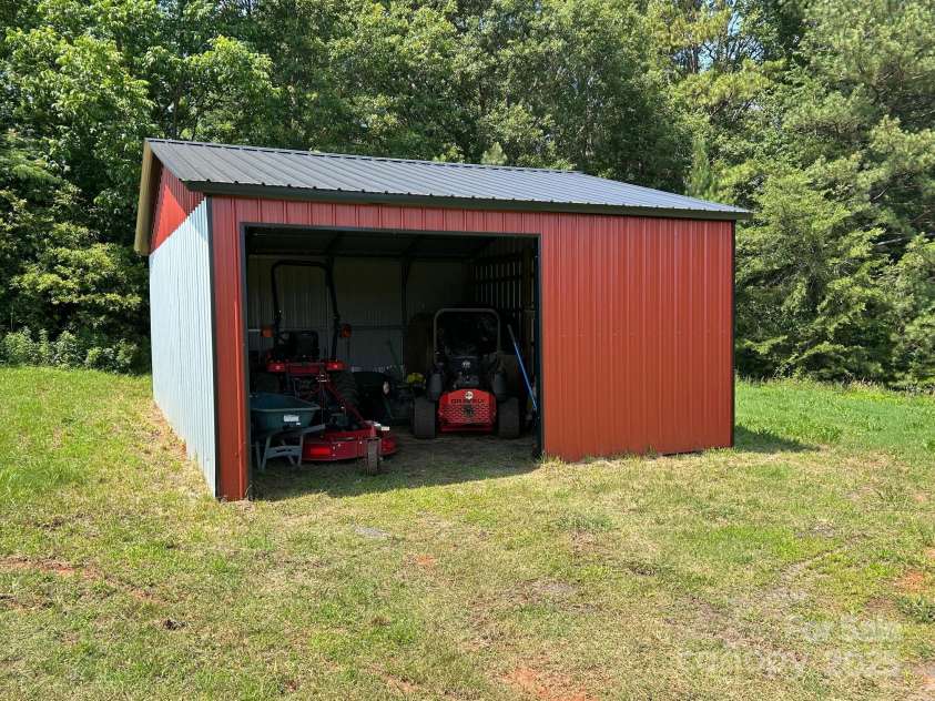 847 Crowe Dairy Road, Forest City, NC 28043.  MLS# CAR4268521, YatesRealty ID 19327. 