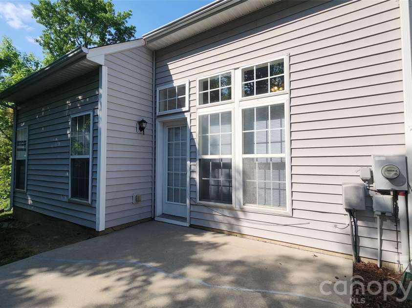 1343 Watson Mills Street, Concord, NC 28027.  MLS# CAR4366511, YatesRealty ID 19328. 