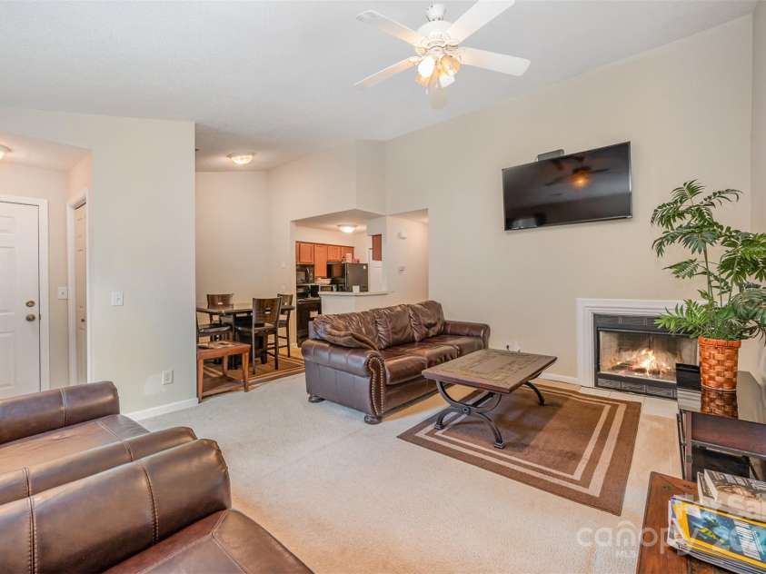 8119 Tremaine Court, Charlotte, NC 28227.  MLS# CAR4270683, YatesRealty ID 19328. Alternate View of Living Room