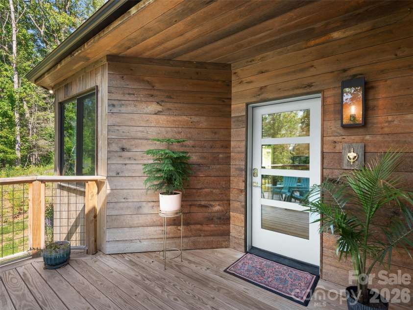 184 Sandys Home Place, Mars Hill, NC 28754.  MLS# CAR4378708, YatesRealty ID 19329. 