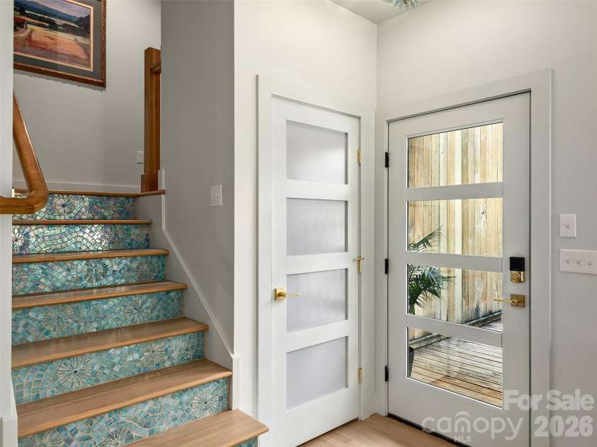 184 Sandys Home Place, Mars Hill, NC 28754.  MLS# CAR4378708, YatesRealty ID 19329. 