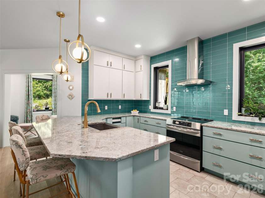 184 Sandys Home Place, Mars Hill, NC 28754.  MLS# CAR4378708, YatesRealty ID 19329. 