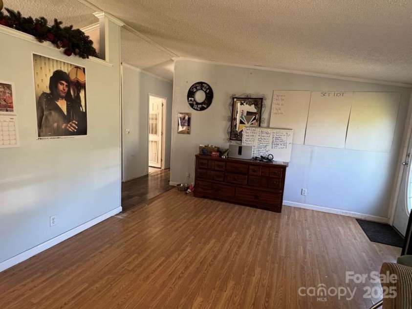 2194 Sterling Ridge Drive, Newton, NC 28658.  MLS# CAR4266467, YatesRealty ID 19329. 