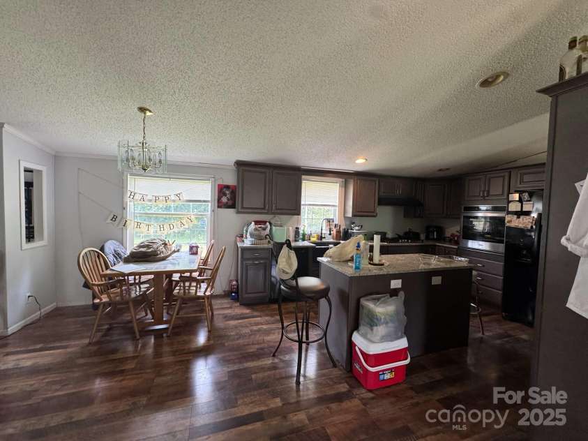 2194 Sterling Ridge Drive, Newton, NC 28658.  MLS# CAR4266467, YatesRealty ID 19329. 