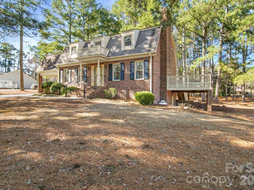 219 Williamsburg Lane, Wadesboro, NC 28170.  MLS# CAR4348880, YatesRealty ID 1933. 