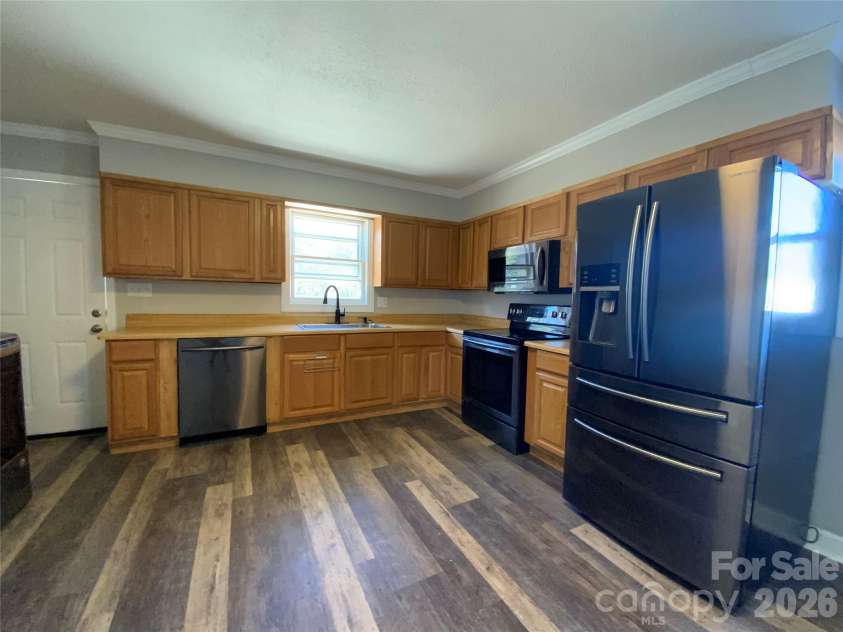 109 Fish Camp Road, Forest City, NC 28043.  MLS# CAR4336498, YatesRealty ID 19333. 