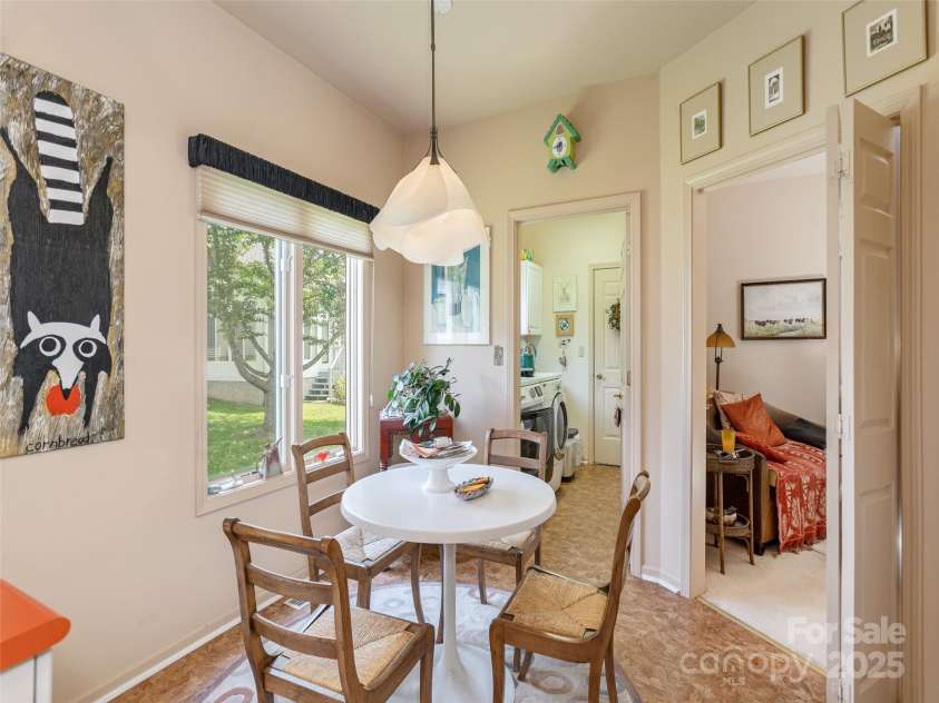 12 Country Meadows Lane, Hendersonville, NC 28792.  MLS# CAR4269097, YatesRealty ID 19333. 