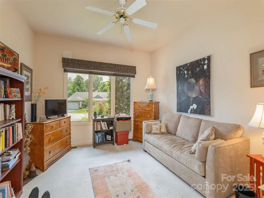 12 Country Meadows Lane, Hendersonville, NC 28792.  MLS# CAR4269097, YatesRealty ID 19333. 