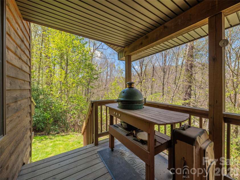 240 Plott Balsam Road, Maggie Valley, NC 28751.  MLS# CAR4374261, YatesRealty ID 19334. 