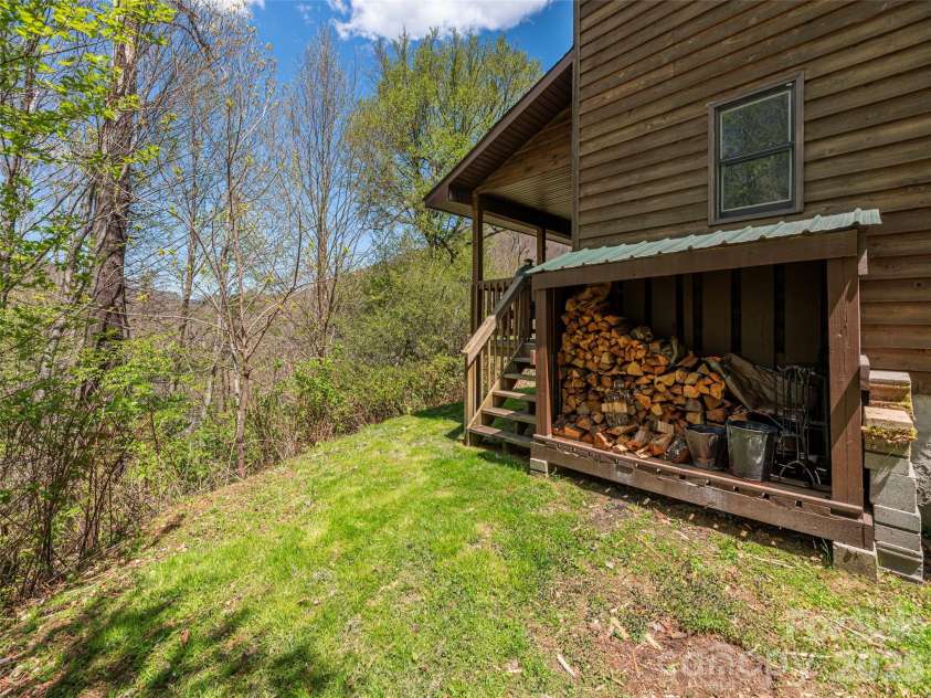 240 Plott Balsam Road, Maggie Valley, NC 28751.  MLS# CAR4374261, YatesRealty ID 19334. 