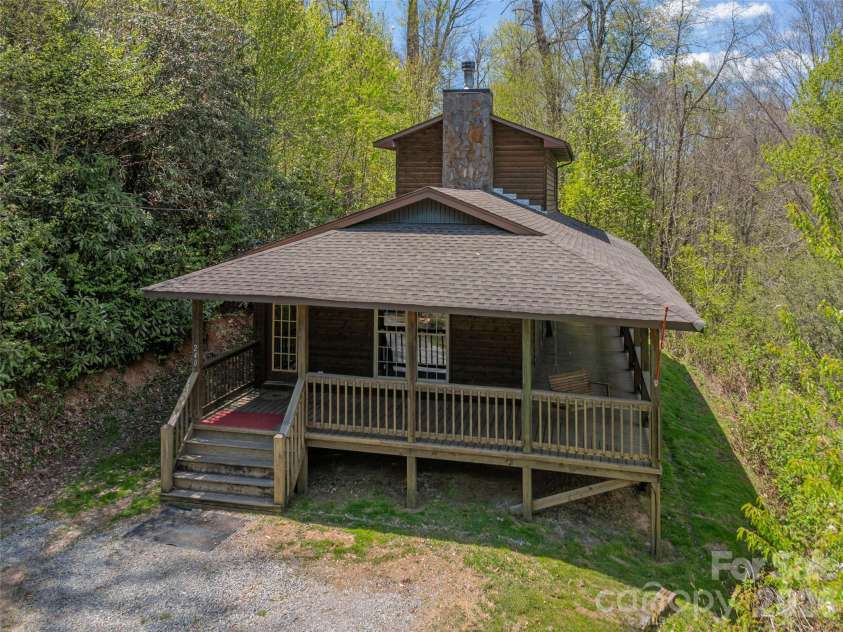 240 Plott Balsam Road, Maggie Valley, NC 28751.  MLS# CAR4374261, YatesRealty ID 19334. 