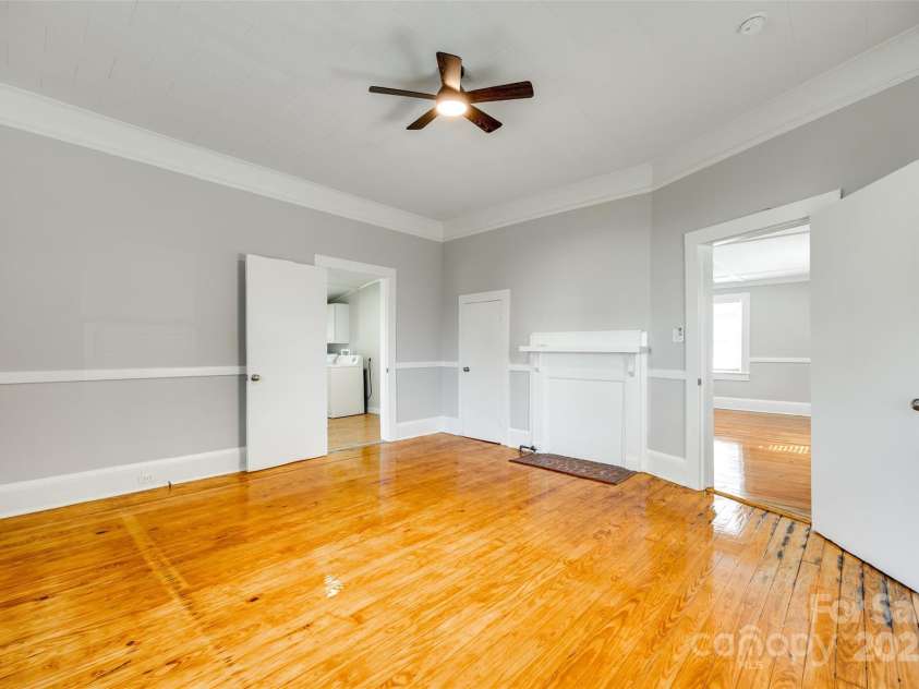 514 Jones Street, Chester, SC 29706.  MLS# CAR4281573, YatesRealty ID 19334. 