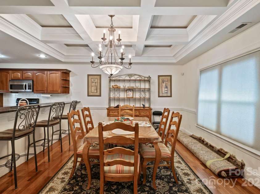 8918 Beach Bluff Court, Sherrills Ford, NC 28673.  MLS# CAR4269894, YatesRealty ID 19335. Basement Kitchen / Secondary Kitchen