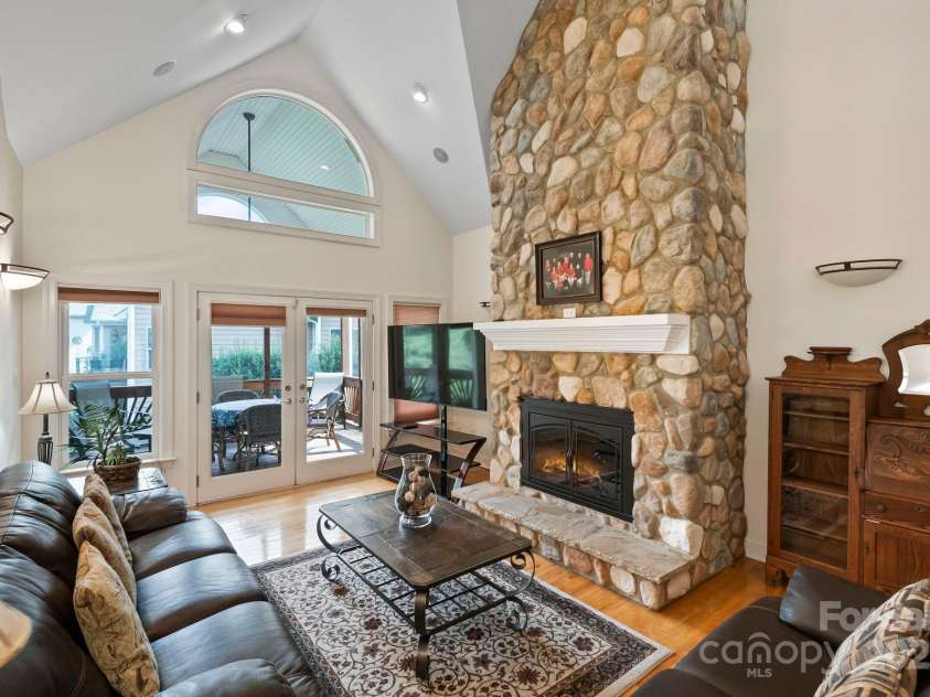 8918 Beach Bluff Court, Sherrills Ford, NC 28673.  MLS# CAR4269894, YatesRealty ID 19335. Custom Stone Fire Place