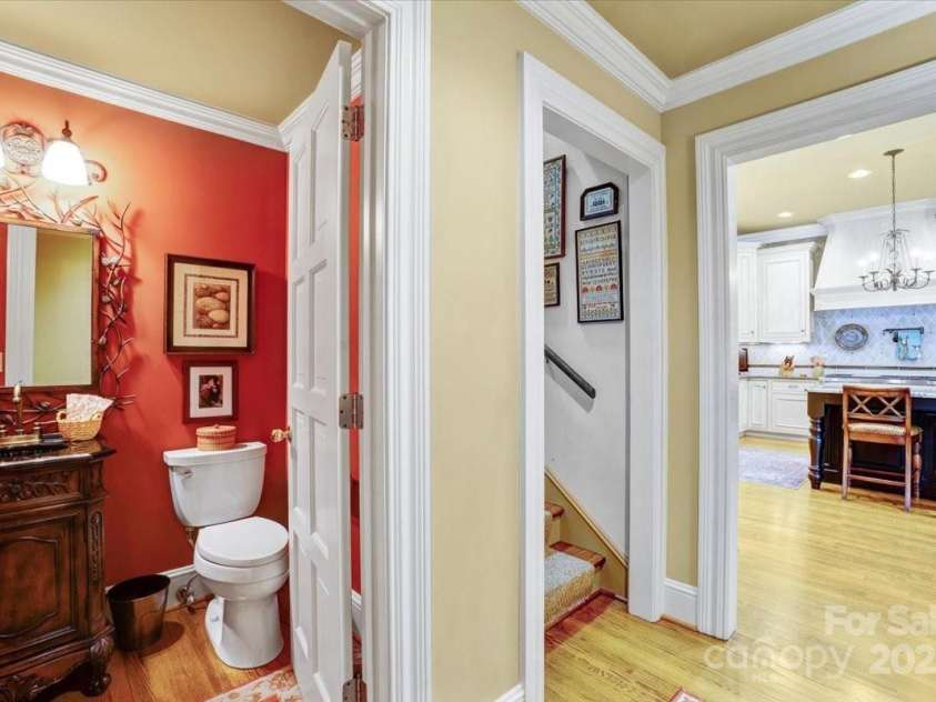 517 Kingsdown Court, Waxhaw, NC 28173.  MLS# CAR4266823, YatesRealty ID 19337. 