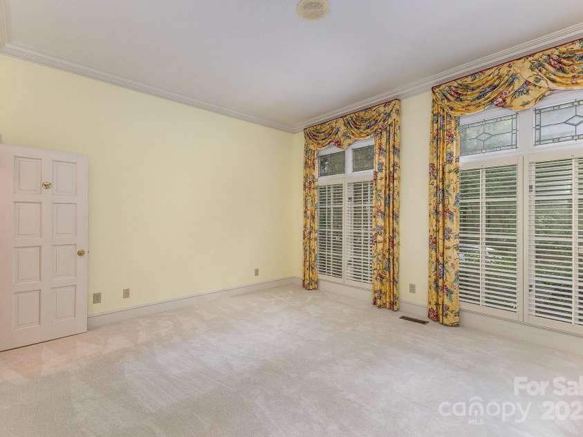 517 Kingsdown Court, Waxhaw, NC 28173.  MLS# CAR4266823, YatesRealty ID 19337. 