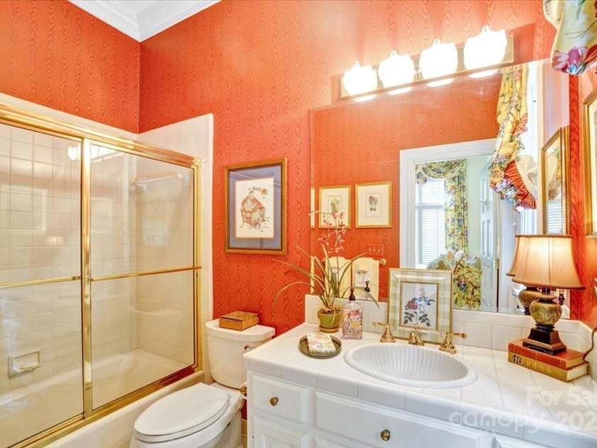 517 Kingsdown Court, Waxhaw, NC 28173.  MLS# CAR4266823, YatesRealty ID 19337. 